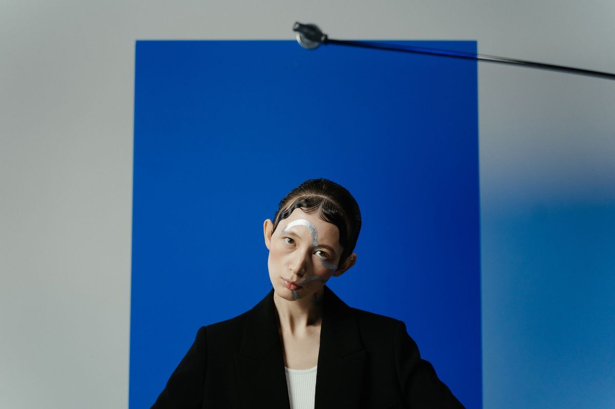 Studio portrait shoot behind the scenes